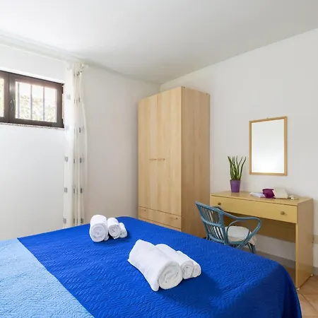 펜션 Dependance Via Deffenu A 100 Metri Dalla *